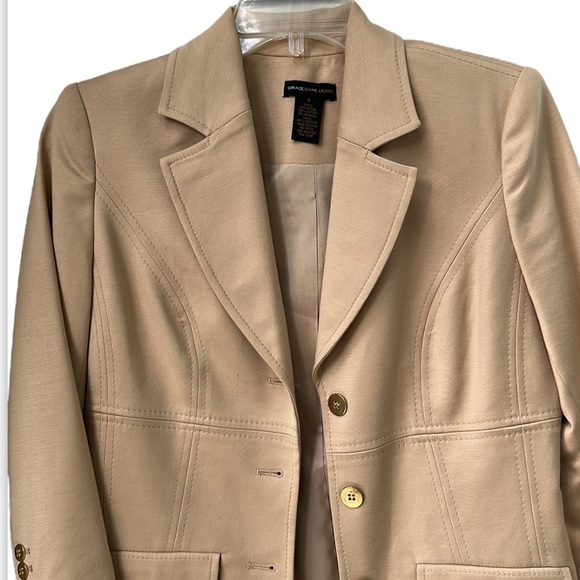 Vintage Camel Blazer - Picture 2 of 11